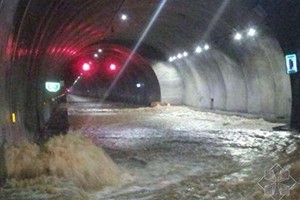 屋顶的防水补漏‍应该怎么做？